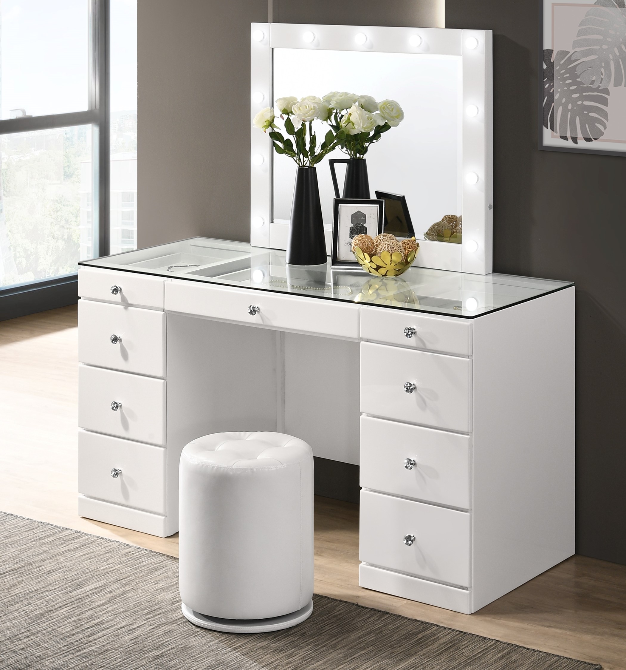 (image for) CM4850 Avery White Vanity